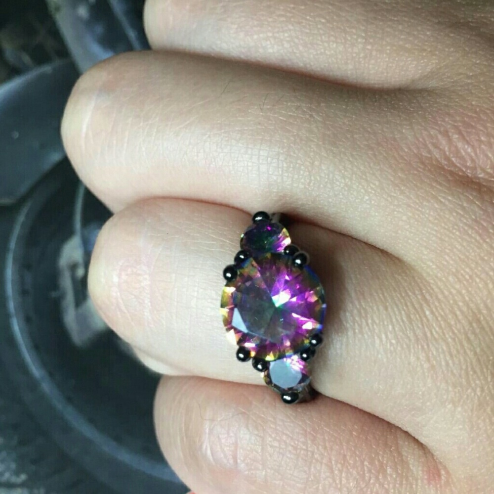 FLASH SALE! Rainbow Topaz Ring Rhodium Plated - Picture 3 of 8